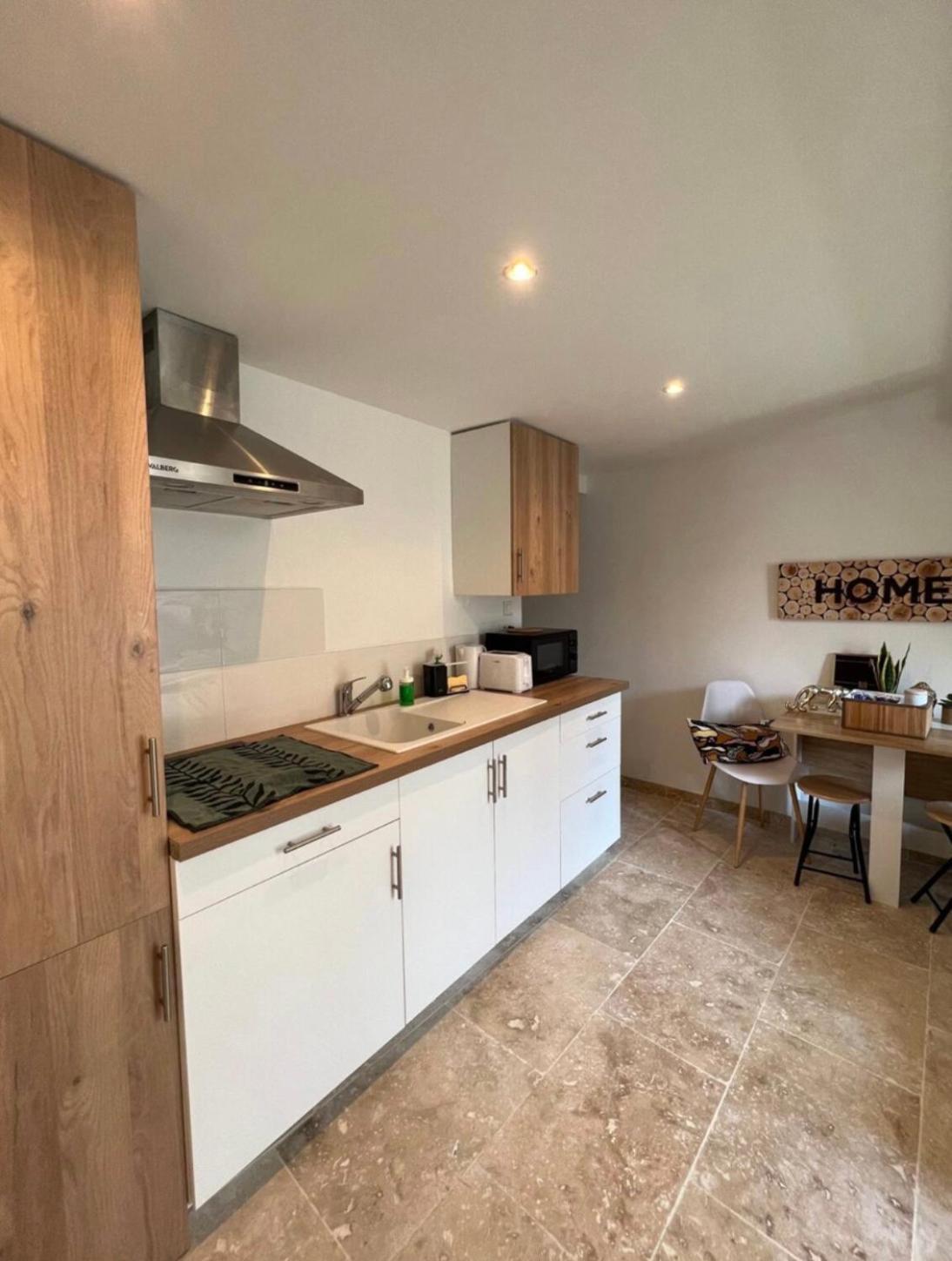Duplex A 2 Pas De La Vielle D