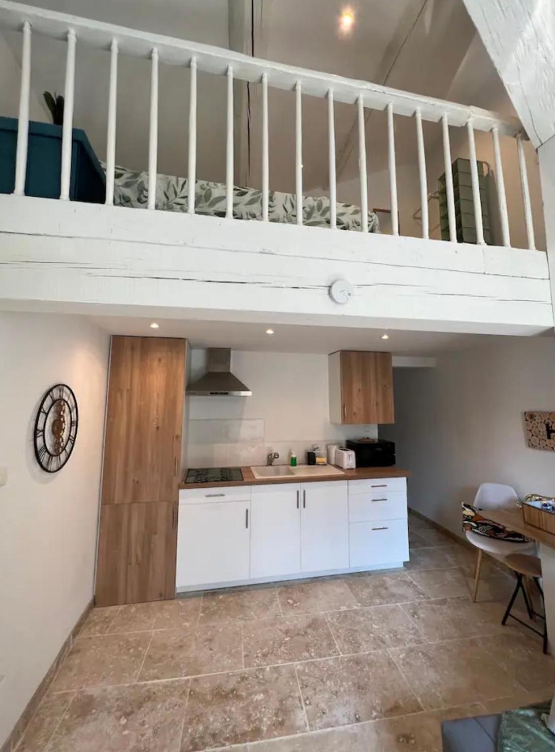 Apartment Duplex A 2 Pas De La Vielle D
