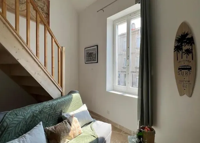 Duplex A 2 Pas De La Vielle Ville D Avignon